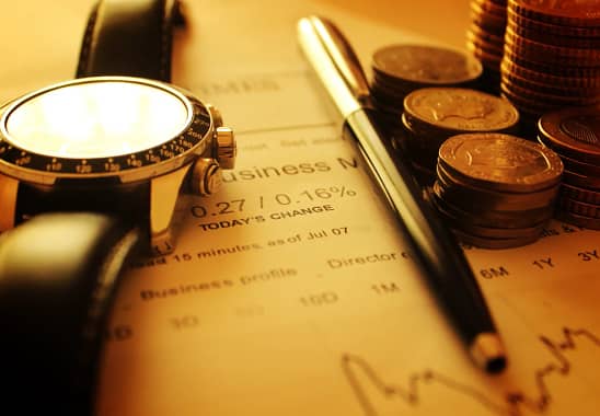 Can KYC/AML/Fraud Analysts Provide Insights About Their Workdays and Schedules? AML analyst case review uses financial-data analysis